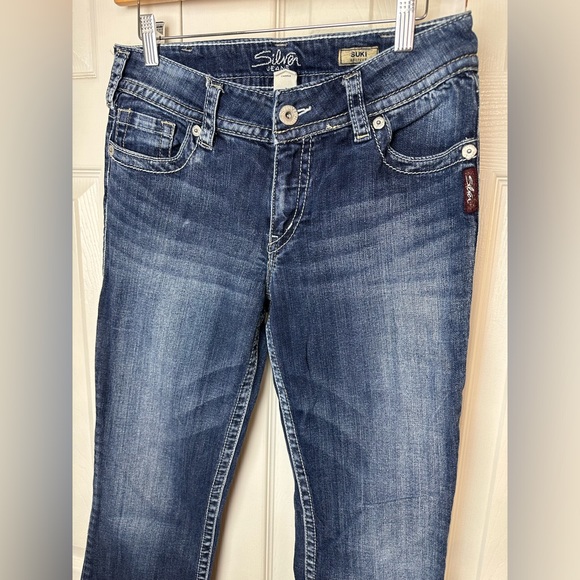 SILVER Jeans Suki Bootcut Jeans Denim Dark Wash Thick White Stitch Mid Rise - Picture 7 of 14
